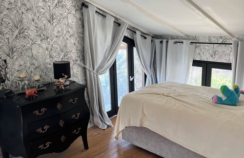 Lantosque Cama Y Desayuno | À la Montagne Avec Animaux de la Ferme
