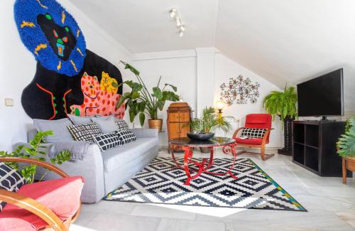 Ensanche Centro Apartamento | ÁTICO amplio y luminoso SOHO (Barrio de las Artes)