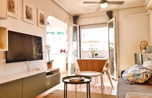 Murcia Apartamento | Ático Azalea - Corazón del Carmen, doble balcon, wifi