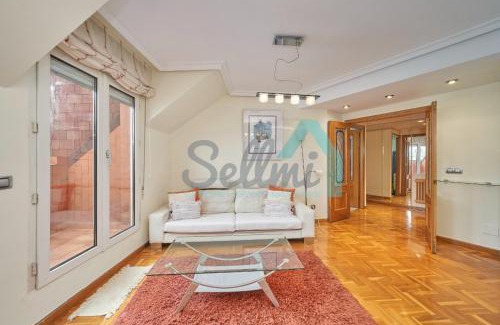 Centro de Oviedo Apartamento | Ático Salesas - Parking gratuito