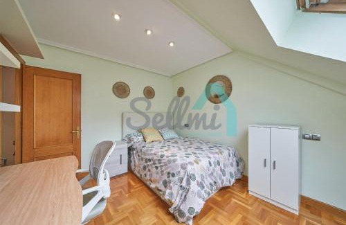Centro de Oviedo Apartamento | Ático Salesas - Parking gratuito