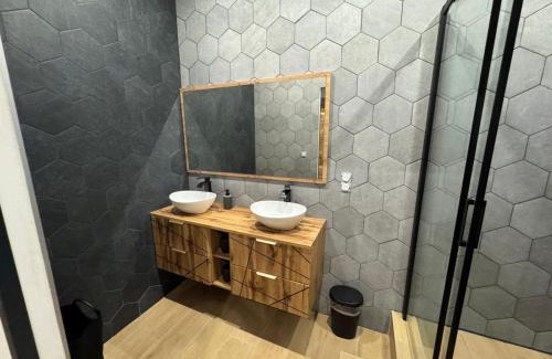 Thiers Cama Y Desayuno | Élégance spa suite