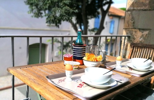 Peyriac-de-Mer Casa | Élégant Winemakers house + Sunny Terrasse. Chic village by Sea & Vineyards