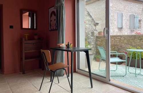 Roquecor Cama Y Desayuno | Òli - chambre d'hôtes coeur de village à Roquecor, 2 personnes