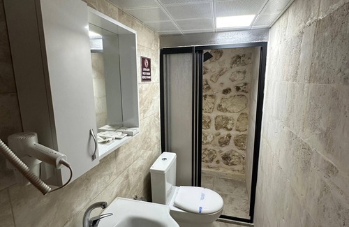 Midyat Cama Y Desayuno | Şahmeran Otel Cafe Restoran