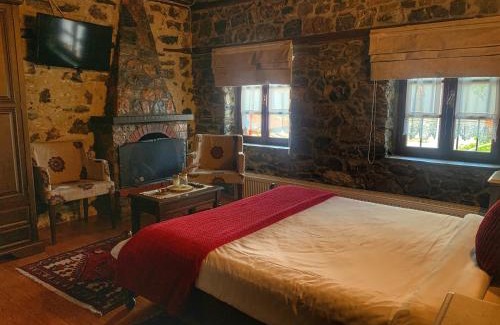 Aghios Athanasios Hotel | Αρχοντικό Ταρσούνα