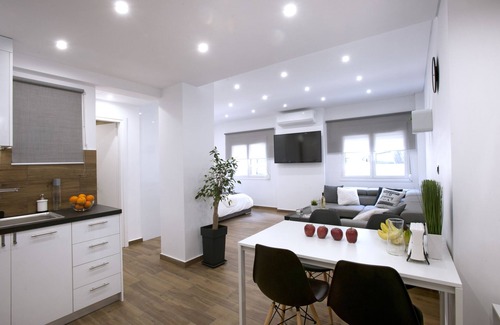 Filopappou Apartamento | Α Koukaki, Modern Newly Refurbished Apartment