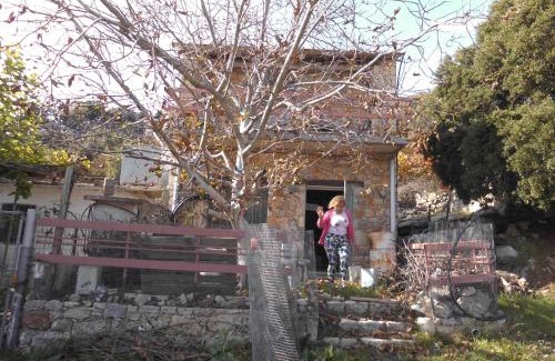 Plati Chalet De Esquí | Οροπέδιο Καθαρού Κριτσάς- Αβελιακό