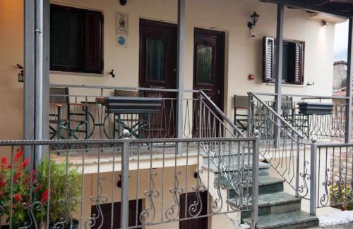 Mikro Chorio Cama Y Desayuno | Ουρανία Τασιού