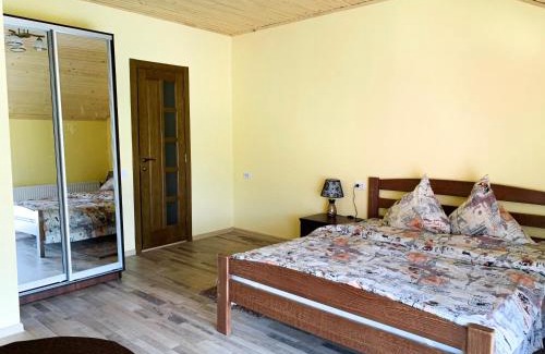 Skhidnytsya Apartamento | Апартаменти "Золота Баня"