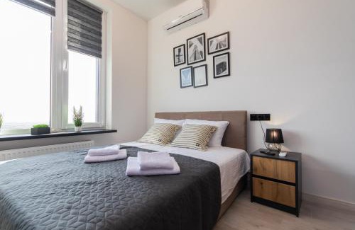 Holosiivskyj Apartamento | Апартаменти MYFREEDOM поруч із метро Теремки