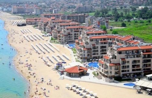 Obzor Apartamento | Апартамент в Обзор Бийч Резорт на първа линия с директен достъп до плажа!