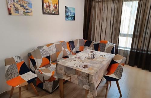 Pomorie Apartamento | Апартамент 10 улица Македония 33