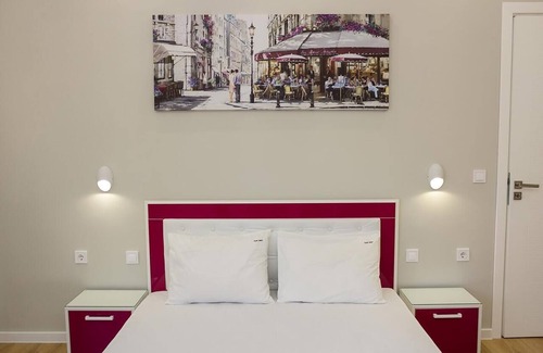 Varna Apartamento | Апартамент Pink & Blue - 2BDR with Balcony - Wi-Fi