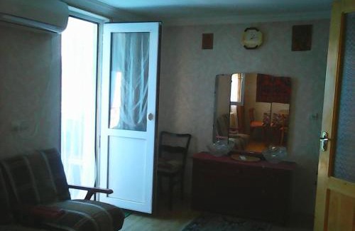 Rustavi Apartamento | Бабушкин уют в РУСТАВИ