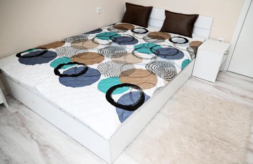 Ruse Center Apartamento | БИСЕР 2023