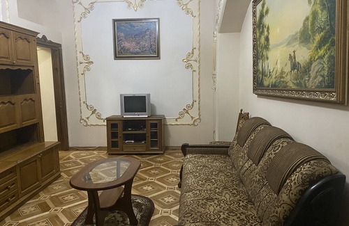 Lviv City Center Apartamento | Велика затишна квартира в центрі міста