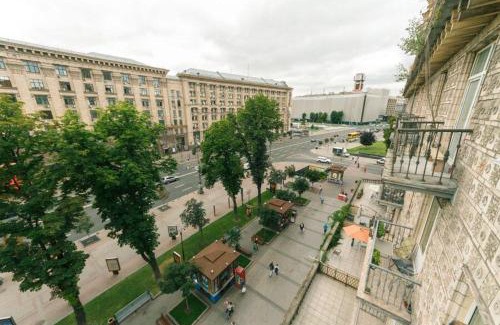 Lypky Apartamento | Видовая квартира на улице Крещатик.