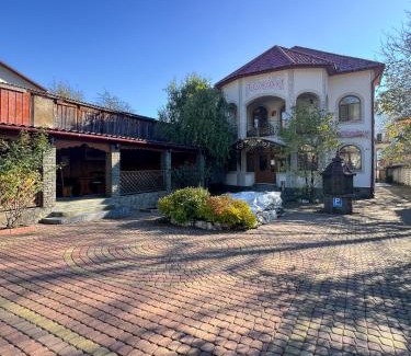 Rakhiv Hotel | Вілла Токай