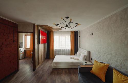 Petropavlovsk Apartamento | Двухкомнатная квартира в центре Versace