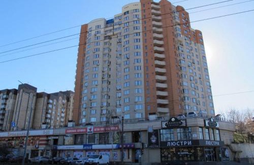 Holosiivskyj Apartamento | Двухуровневая на Лобановского