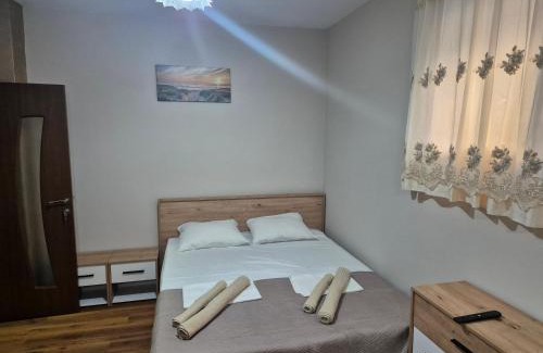 Burgas Center Apartamento | Делукс Апарт Вергиеви