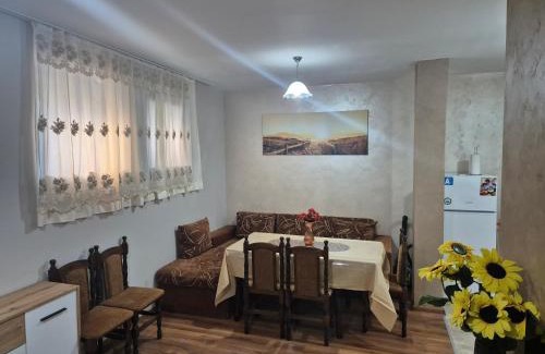 Burgas Center Apartamento | Делукс Апарт Вергиеви