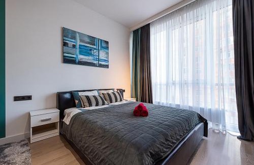 Obolon' Apartamento | Дизайнерські апартаменти на Оболоні в ЖК Smart Plaza Obolon біля станції метро Мінська