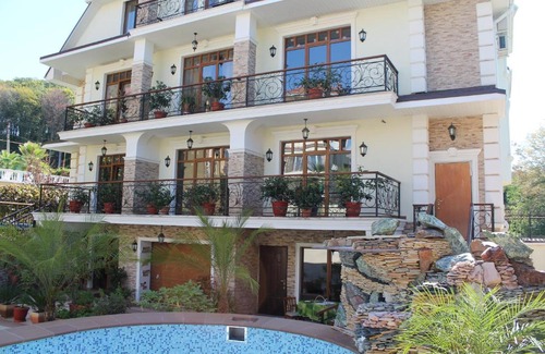 Golubye Dali Casa | "Династия" в Адлере