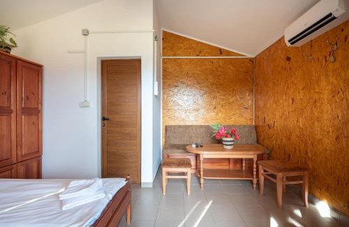 Svoge Cabina | Елата