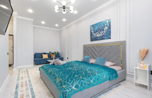 Nur-Sultan Apartamento | Изумрудная красотка