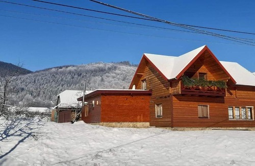 Manyava Villa | Карпатський Затишок