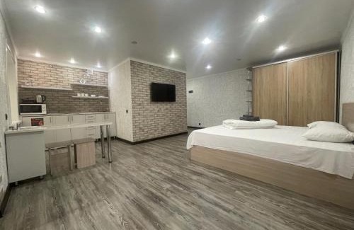 Petropavlovsk Apartamento | Квартира бизнес-класса с белым постельным кафе Маринад (Назарбаева/Интернaциональная)