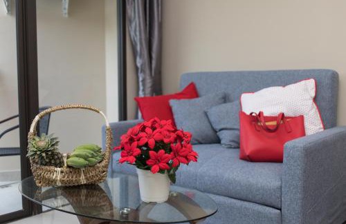 Nai Harn Apartamento | Квартира вид на бассейн NBC S402 by IBG Property