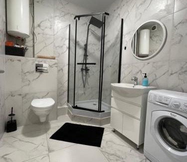 Holosiivskyj Apartamento | Квартира в новому ЖК Svitlo Park Київ