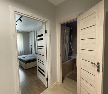 Ternopil Apartamento | Квартира в парку біля озера, 10 хв до центра, 1км