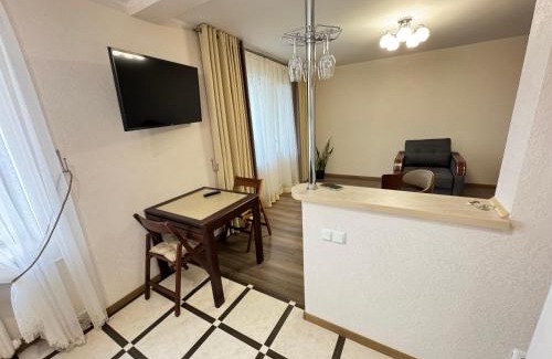 Dobrovelychkivka Apartamento | квартира поруч з парком