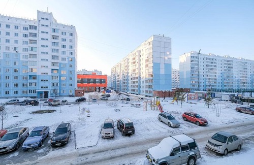 Leninskiy Apartamento | Квартира рядом с МНТК им Федорова, Титова 234-1