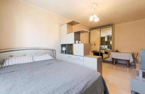 Dekabristov Island Apartamento | Квартира у метро Приморская