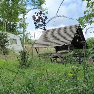 Kiev Oblast Otro | Кемпінг Під Горіхом