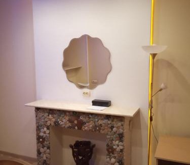 Holosiivskyj Apartamento | Коломийський провулок 17/31А (1 комнатная)