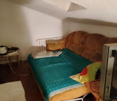 Klavdiyevo-Tarasove Apartamento | Комната