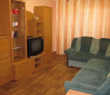 Cherkasy Apartamento | Комфортная 2-комнатная Новопречистенская 1, Три раздельных двуспальных места
