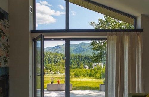 Plavya Chalet De Esquí | Котедж Шпаківня