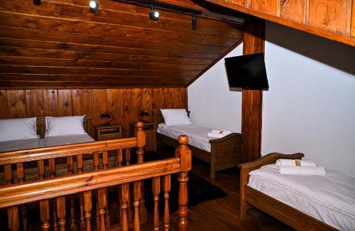 Dobrinishte Casa | Къща Джано
