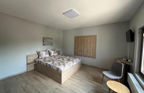 Hisarja Casa | Къща за гости Бадови