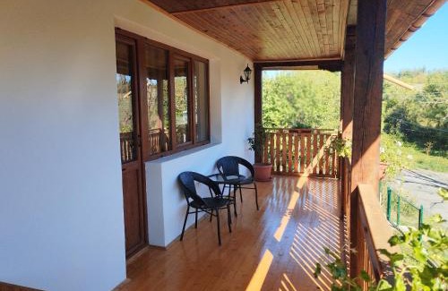 Elena Casa | Къща за гости Кършеви