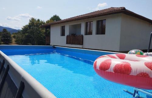 Elena Casa | Къща за гости Кършеви