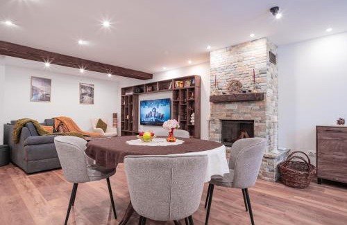 Kalofer Casa | Лиловата Къща