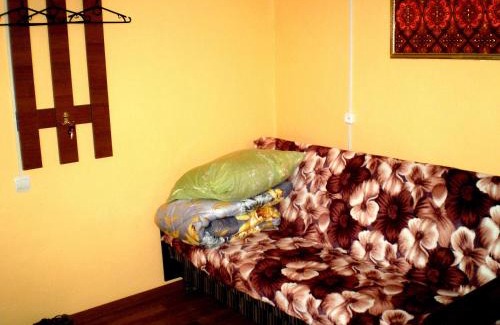 Mykolaiv Apartamento | НЕБОЛЬШАЯ СТУДИЯ проспект Центральный 124А WI-FI 2 дивана 3 этаж 9 этажного дома
